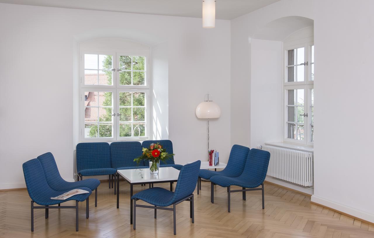 Akademie Der Dioezese Weingarten 韦因加尔滕 外观 照片